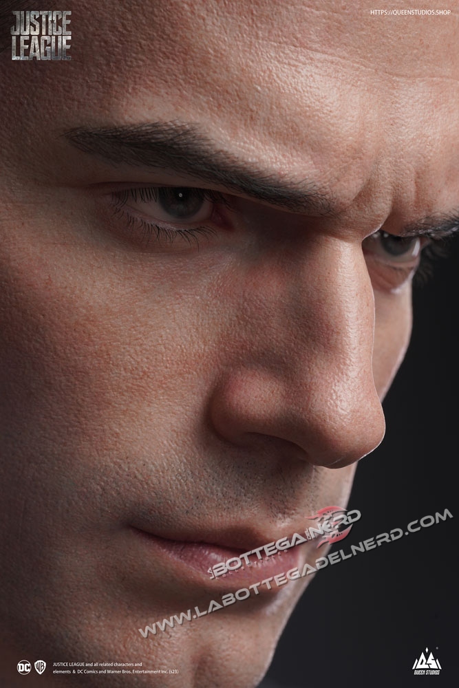 Superman - Bust 1/1 Superman Black Version 73cm - immagine 8