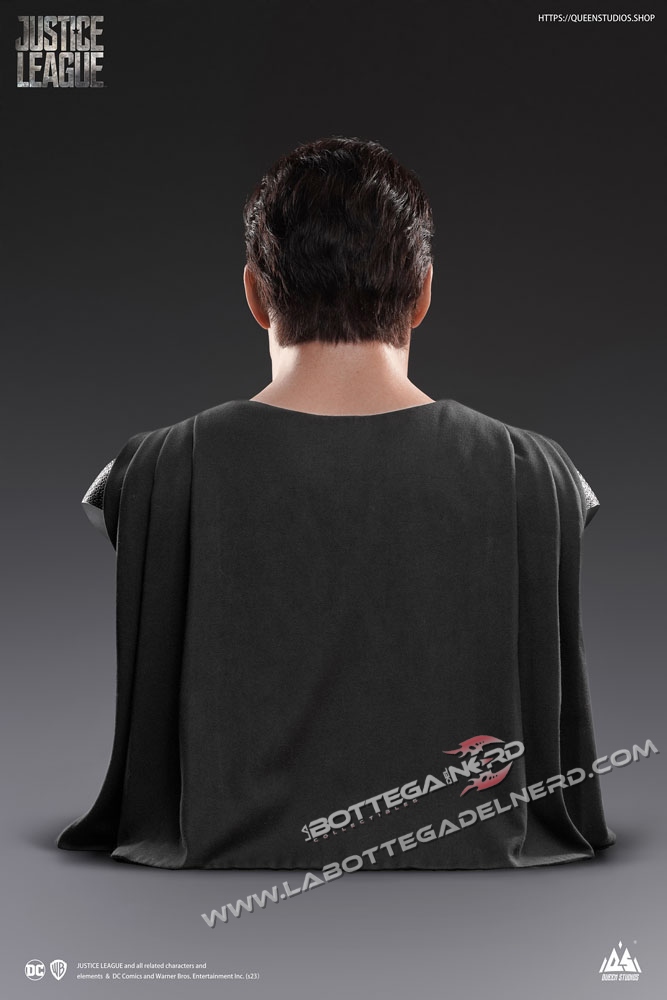 Superman - Bust 1/1 Superman Black Version 73cm - immagine 5