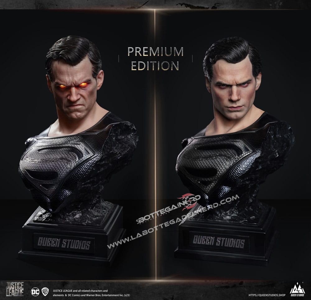 DC Comics - Statue 1/3 Superman Black Suit Premium Edition 80cm - immagine 12