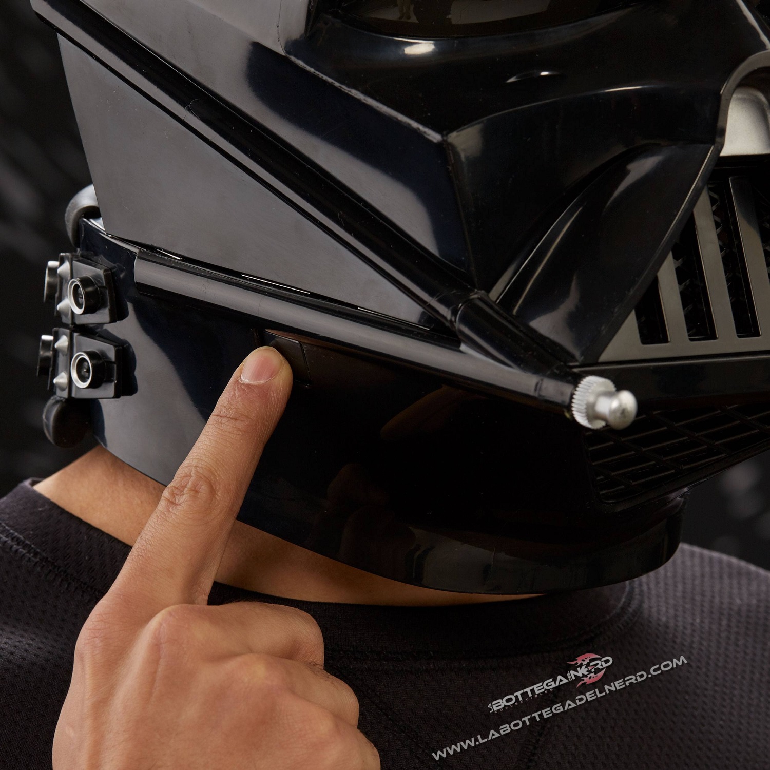 Star Wars - Black Series Helmet Darth Vader - immagine 5