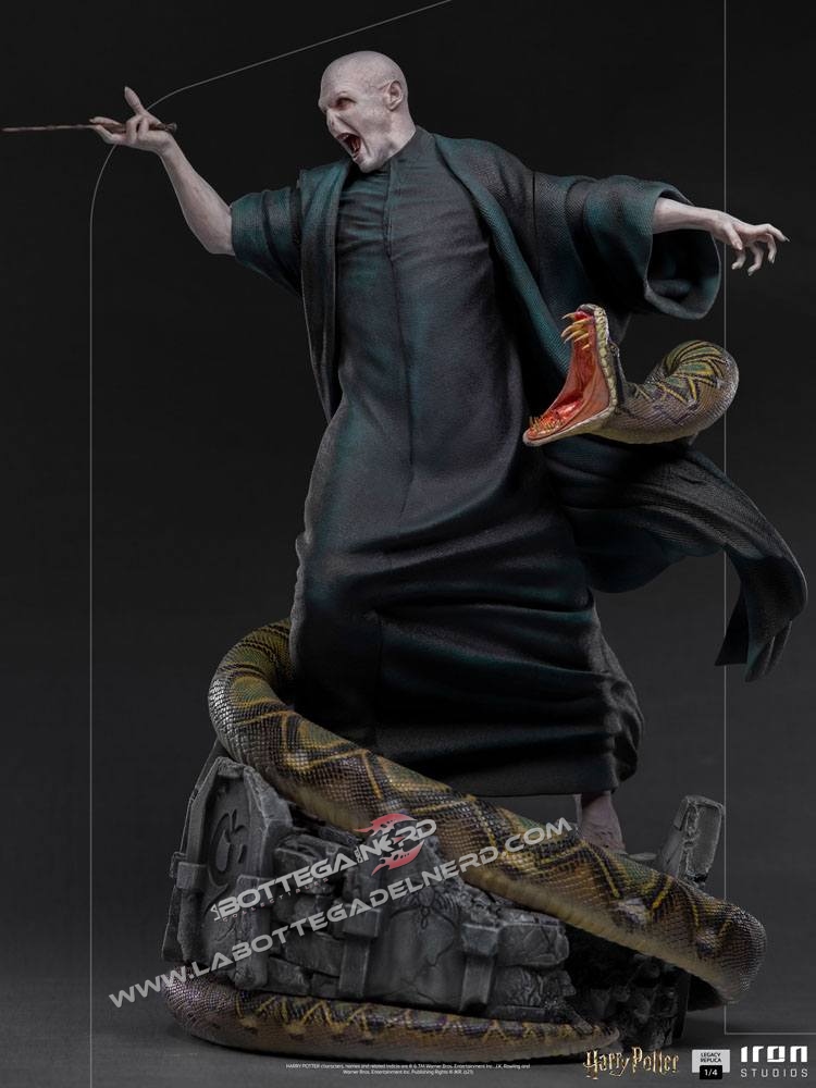 Harry Potter - Legacy Replica Statue 1/4 Voldemort & Nagini 58cm - immagine 5