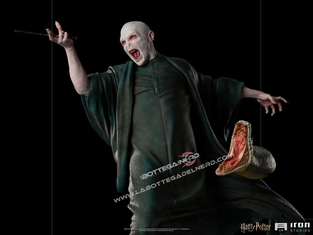 Harry Potter - Legacy Replica Statue 1/4 Voldemort & Nagini 58cm - immagine 3