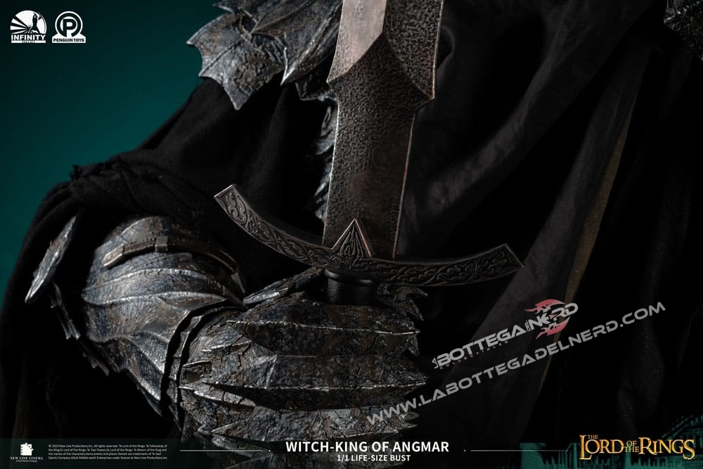 The Lord of the Rings - Life Size Bust 1/1 Witch-King of Angmar 151cm - immagine 4