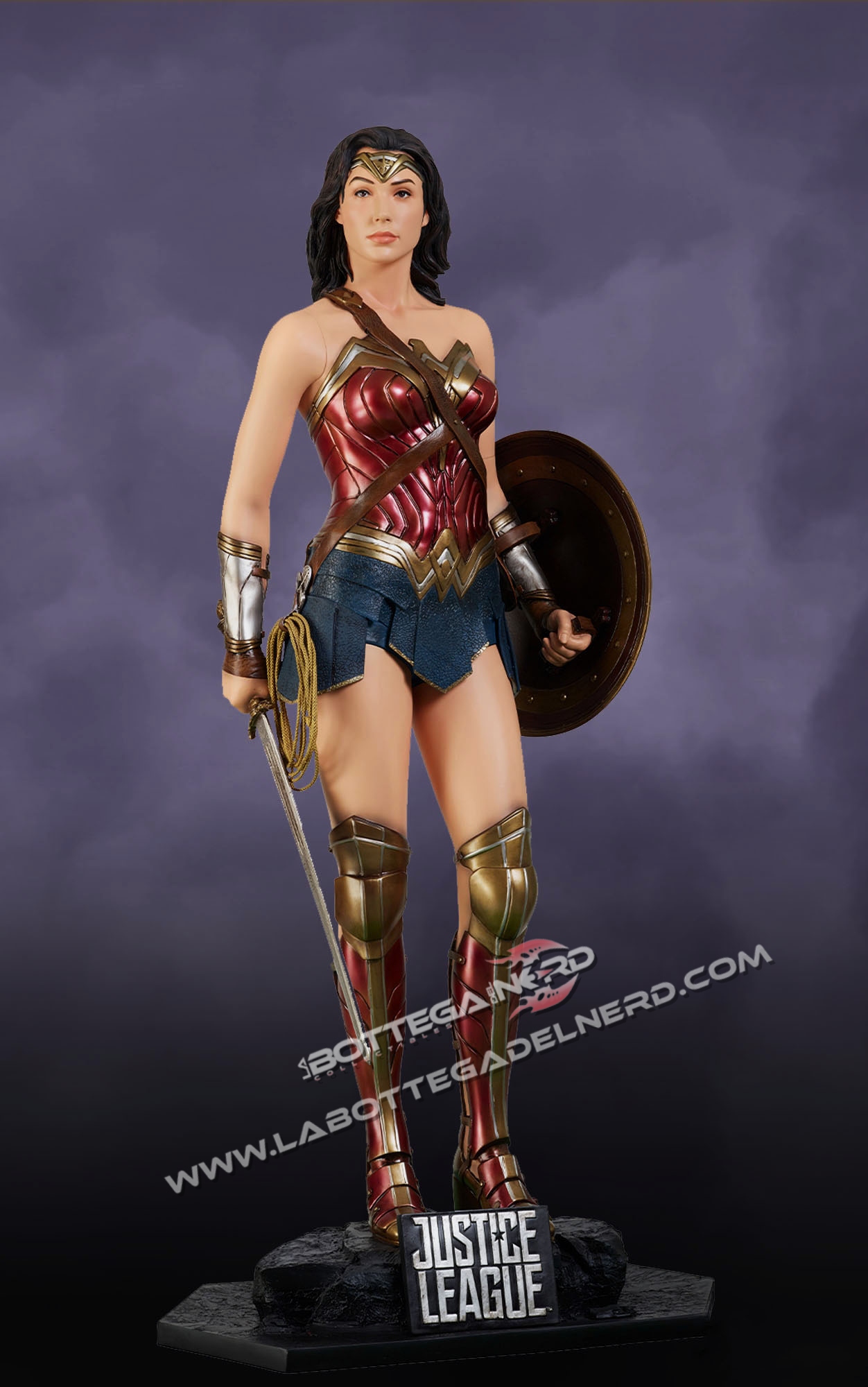 DC - Life-Size Statue Wonder Woman (Dimensioni reali) 194cm - immagine 3