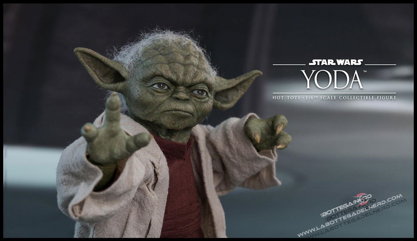 Star Wars Episode II - Action Figure Yoda 14cm - immagine 3