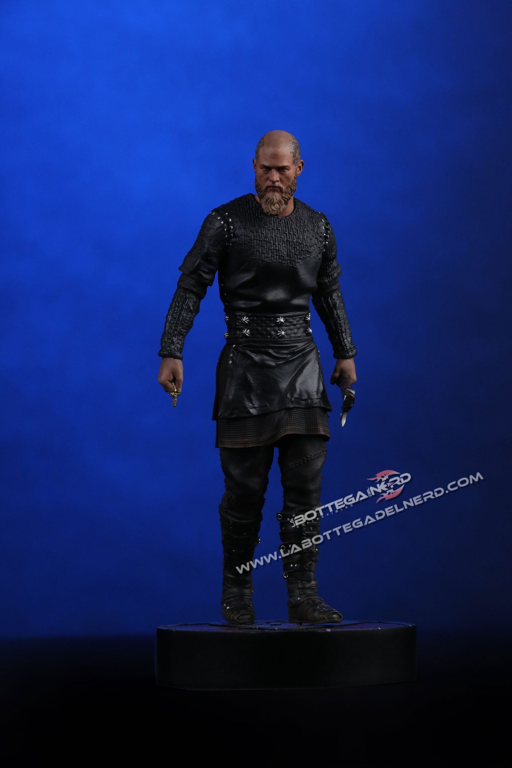 Vikings - Statua Ragnar Lodbrok 23cm - immagine 2