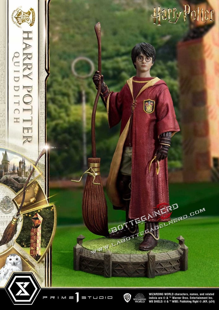 Harry Potter - Collectibles Statue 1/6 Harry Potter Quidditch 31cm - immagine 2