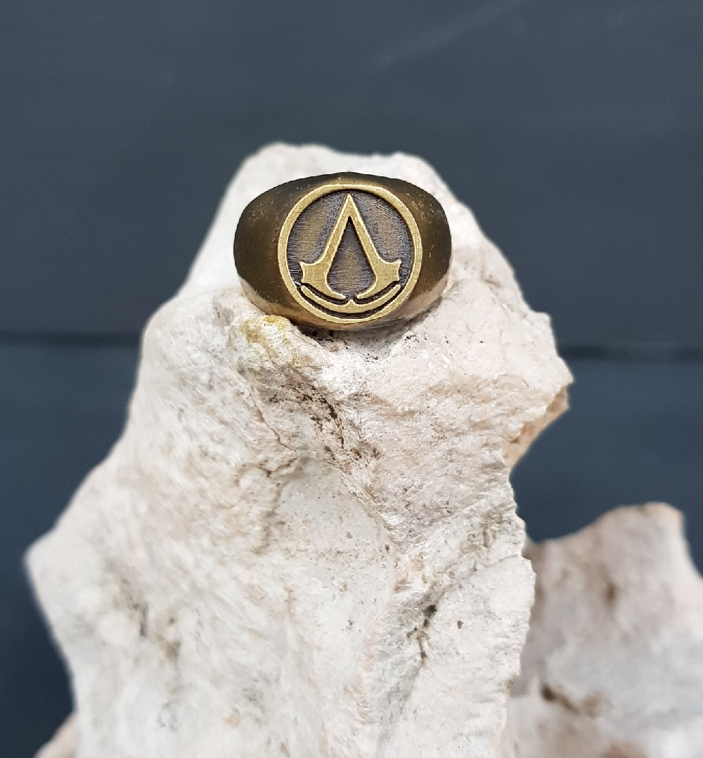 Anello dell'assassino - oro antichizzato - immagine 2