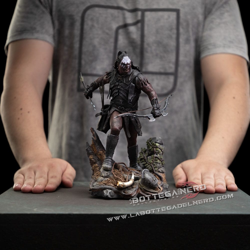 The Lord of the Rings - Statue 1/10 Lurtz, Uruk-Hai Leader 23cm - immagine 7