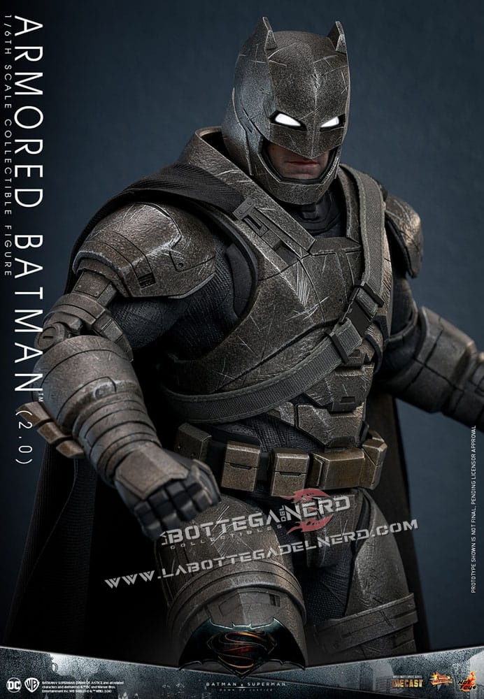 Batman v Superman - Action Figure Armored Batman 2.0 33cm - immagine 6