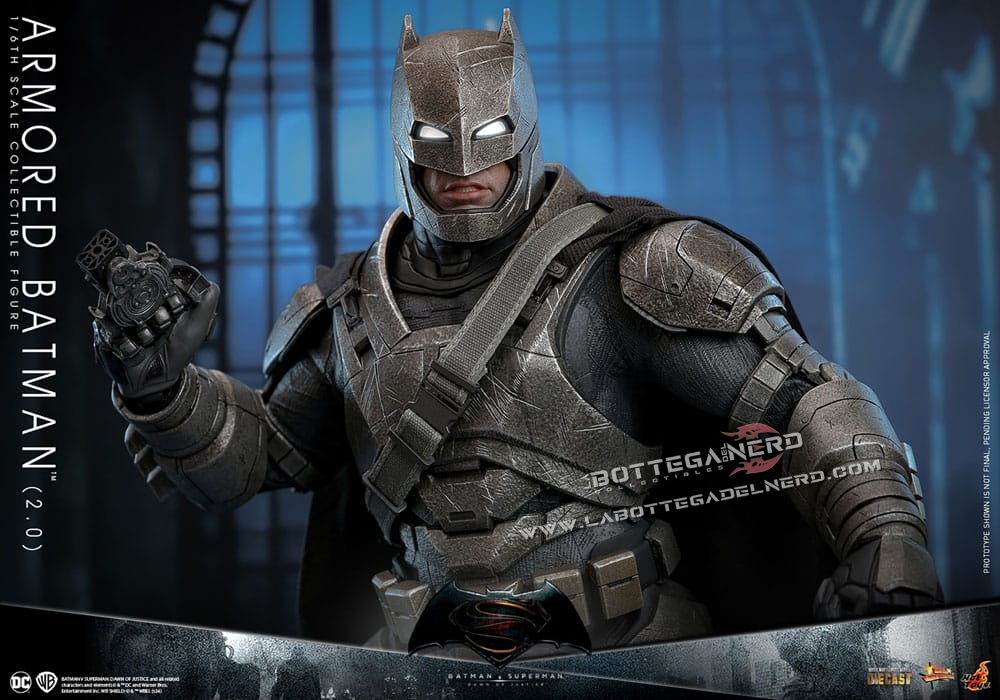 Batman v Superman - Action Figure Armored Batman 2.0 33cm - immagine 4