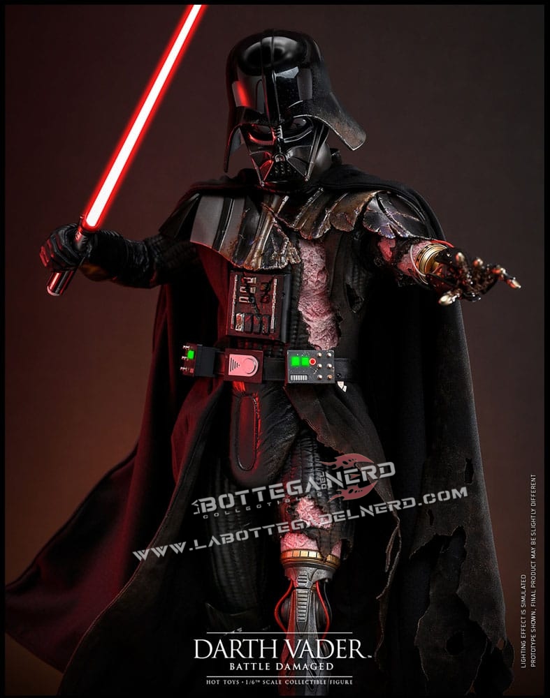 Star Wars - Action Figure 1/6 Darth Vader (Battle Damaged) 35cm - immagine 2