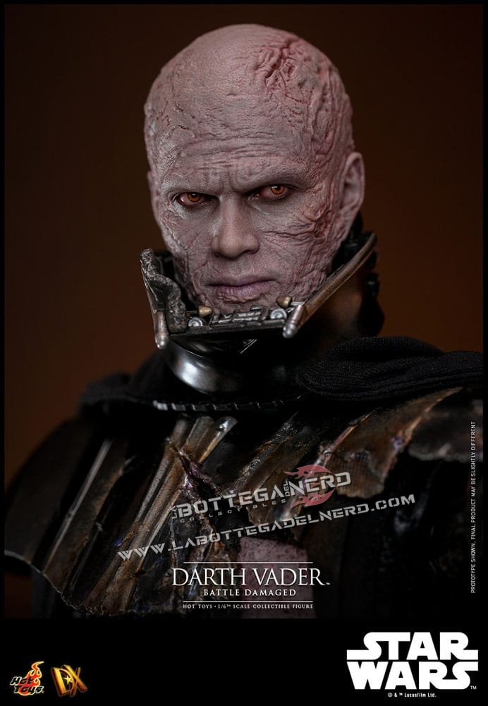 Star Wars - Action Figure 1/6 Darth Vader (Battle Damaged) 35cm - immagine 8