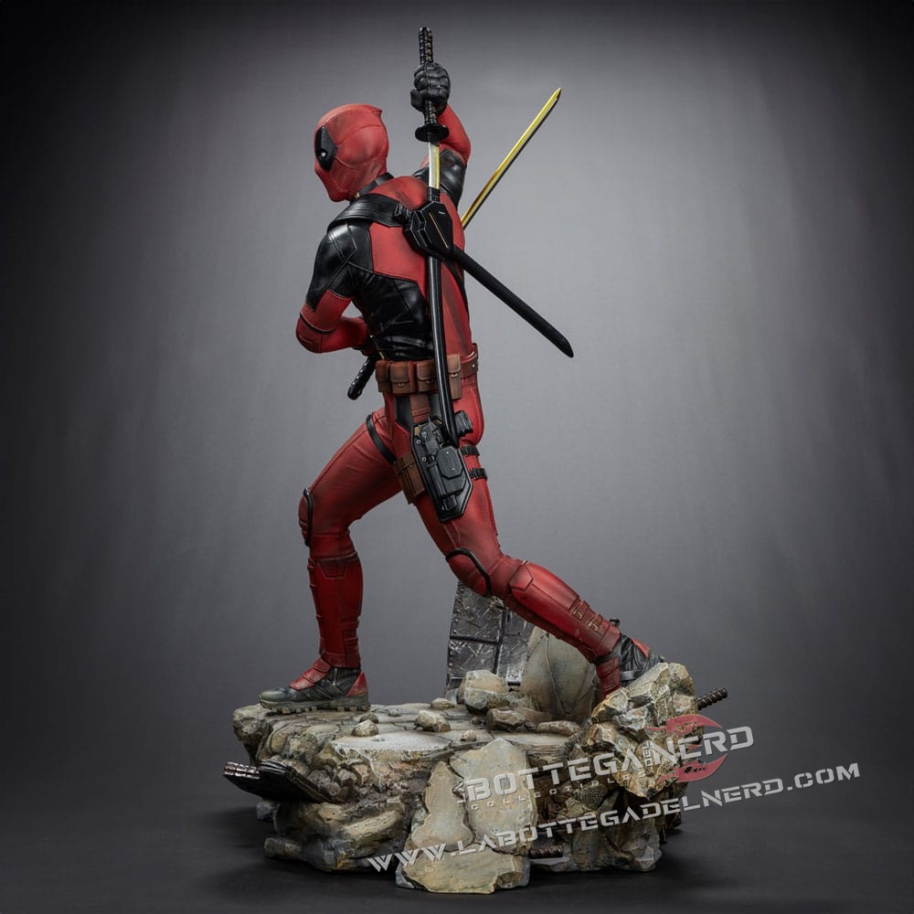Deadpool & Wolverine - Legacy Replica Statue 1/4 Deadpool 58cm - immagine 8