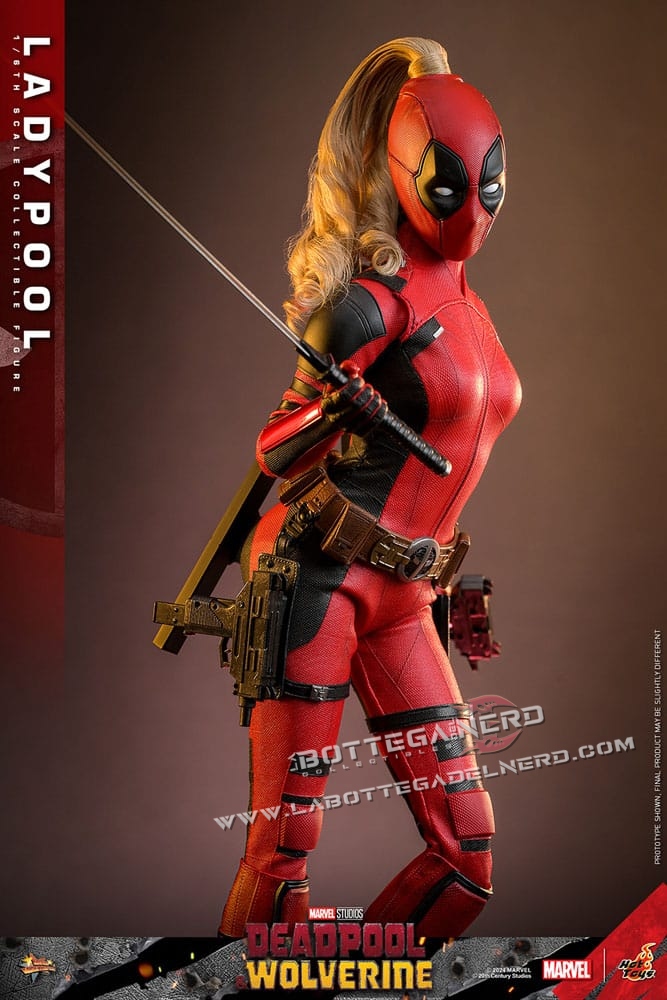 Deadpool & Wolverine - Action Figure 1/6 Ladypool 30cm - immagine 2