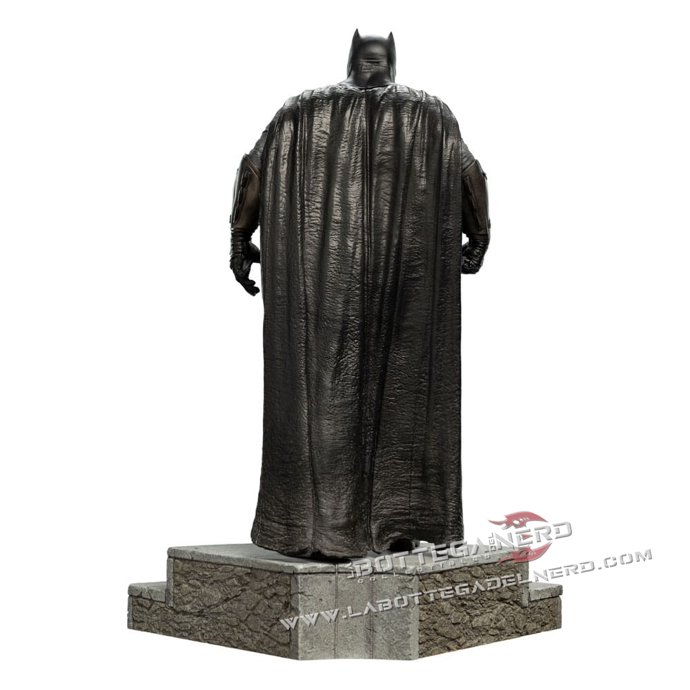 Zack Snyder's Justice League - Statue 1/6 Batman 37cm - immagine 6