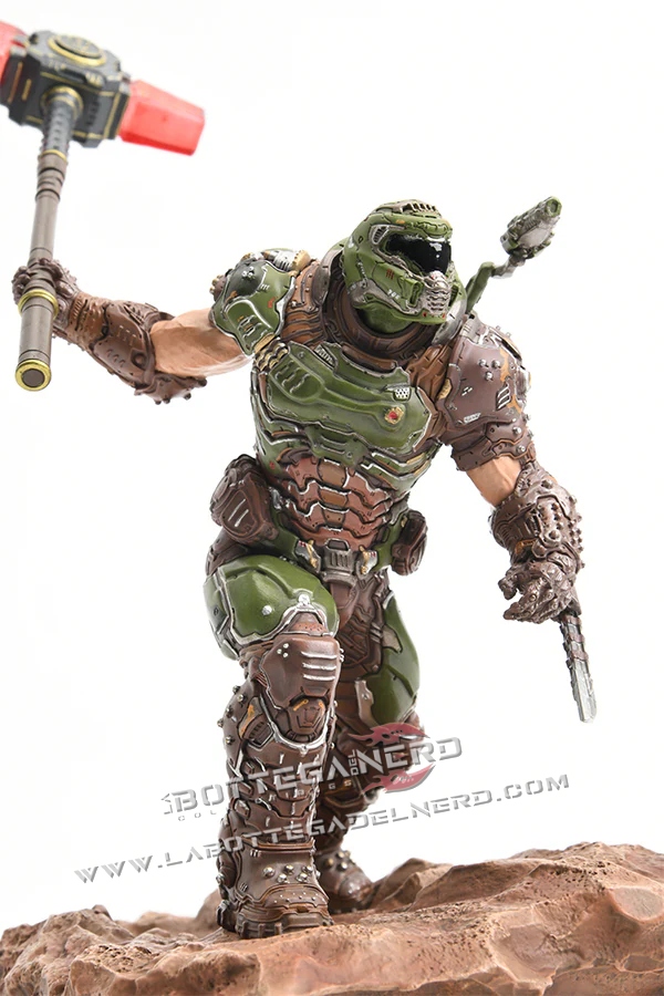 Doom Eternal - Doom Eternal Statue Doom Slayer 15cm - immagine 2