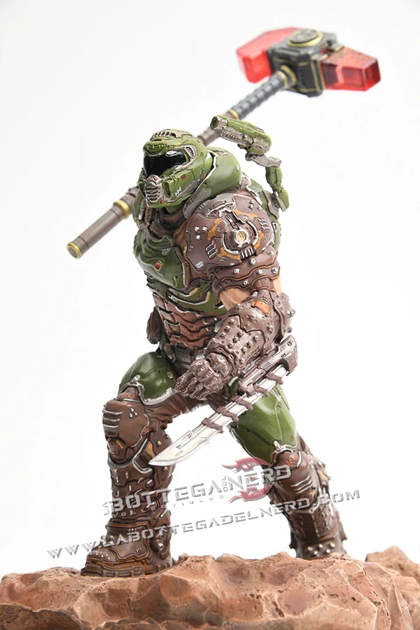 Doom Eternal - Doom Eternal Statue Doom Slayer 15cm - immagine 4