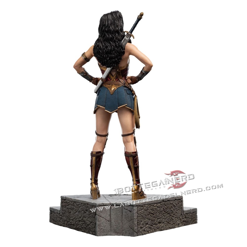 Zack Snyder's Justice League - Statue 1/6 Wonder Woman 37cm - immagine 6