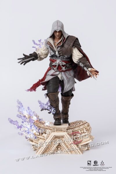 Assassin´s Creed - Animus Statue 1/8 Ezio Auditore 28cm