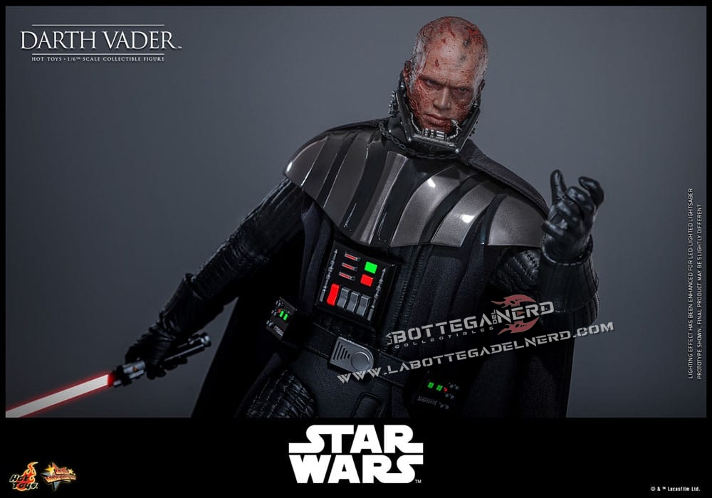 Star Wars: Episode III - Action Figure 1/6 Darth Vader 35cm - immagine 7