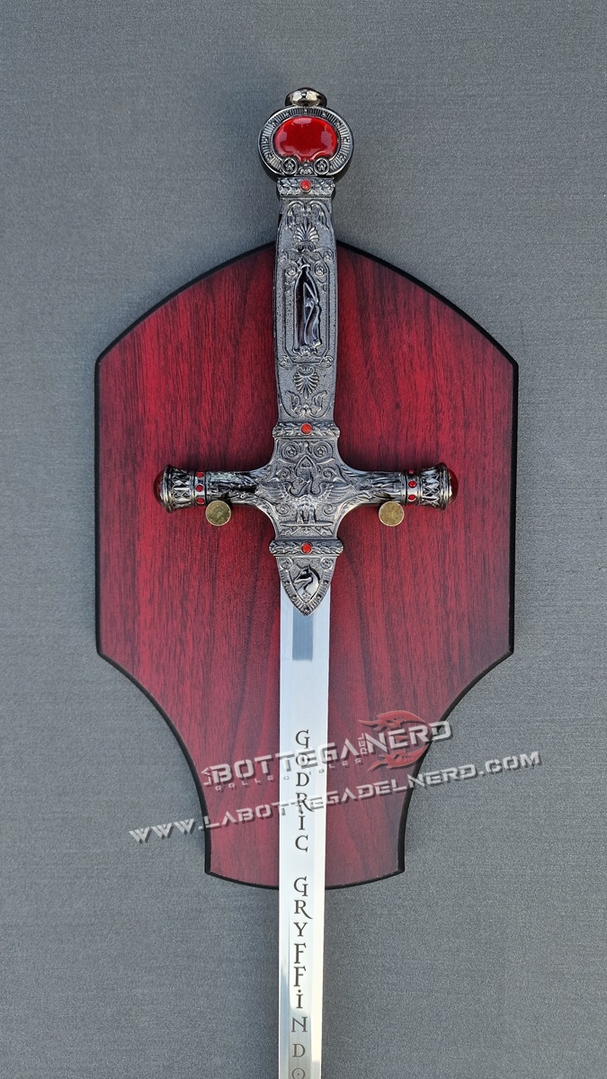 Supporto da parete in legno universale per spade a croce - immagine 4