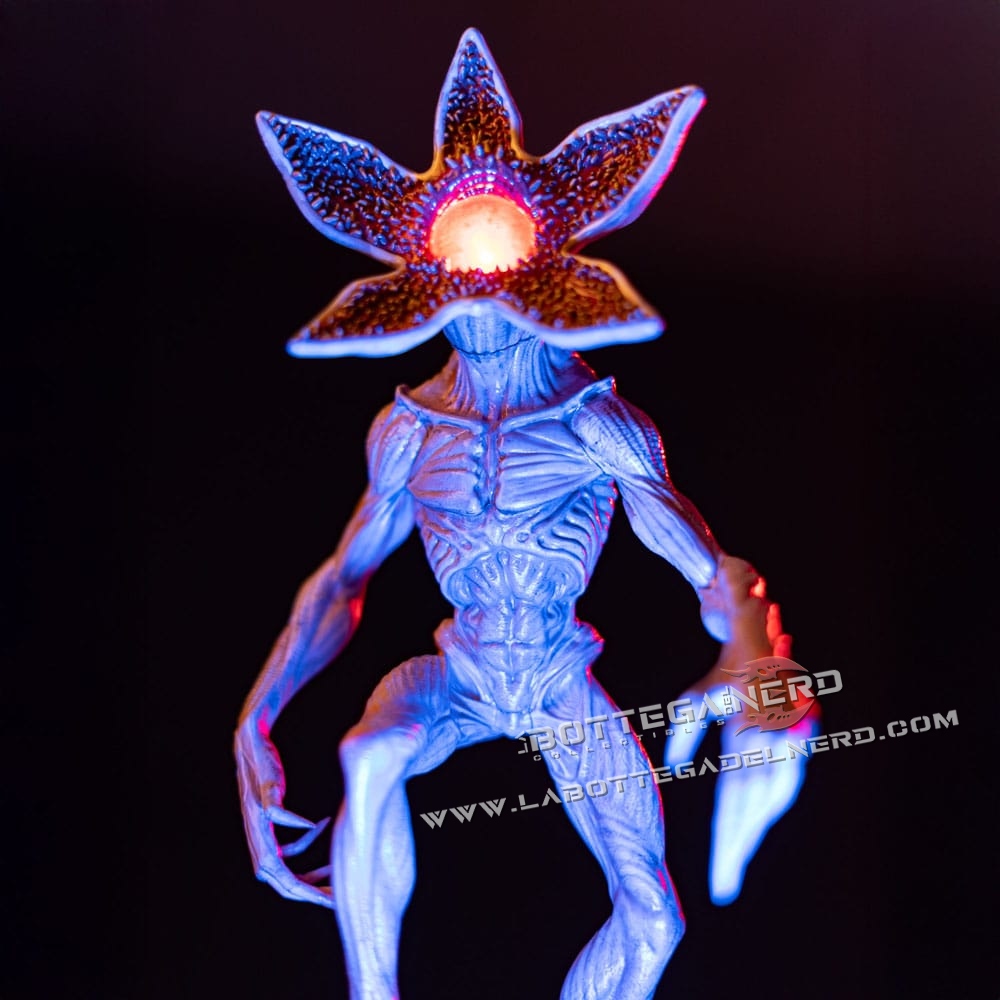 Stranger Things - Lampada with USB-C Demogorgon 37cm - immagine 3