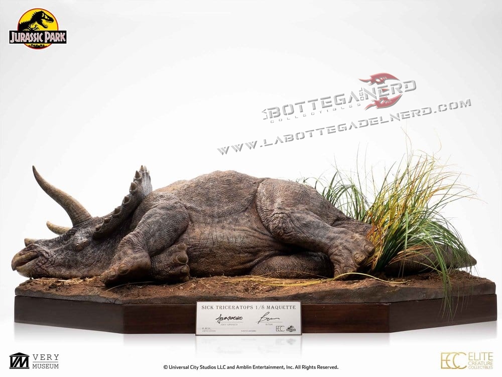 Jurassic Park - Maquette 1/8 Sick Triceratops 96cm - immagine 2