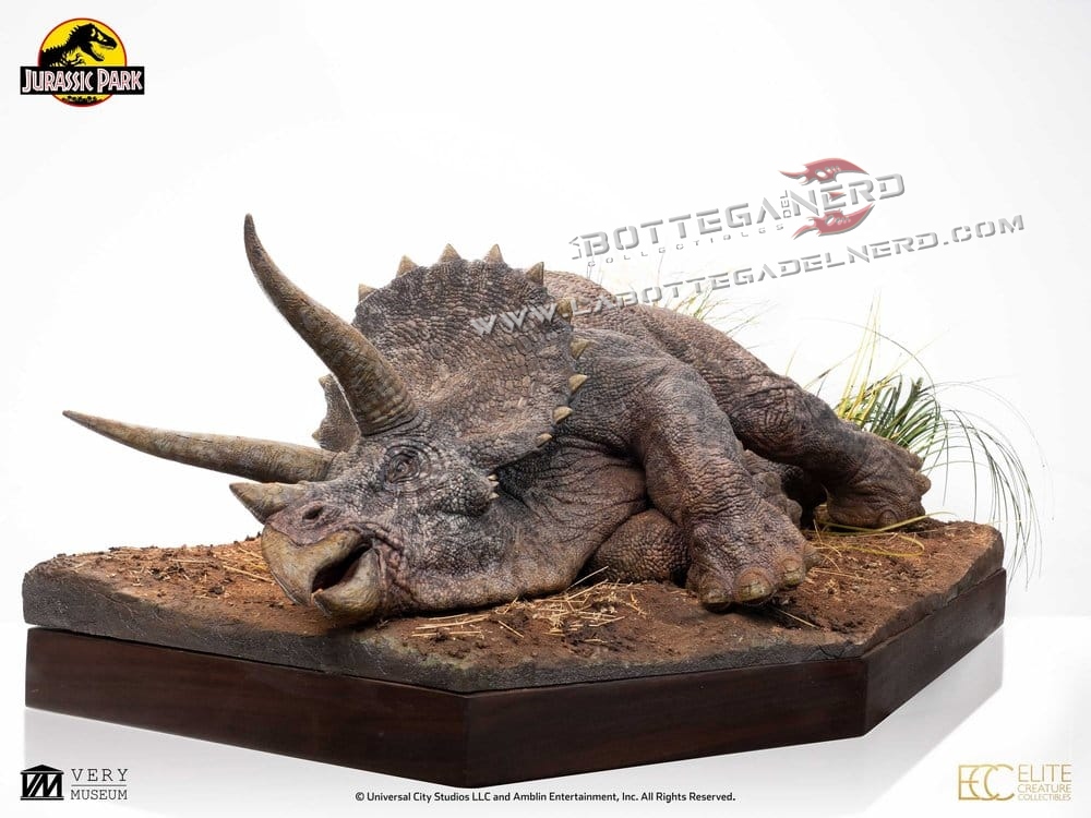 Jurassic Park - Maquette 1/8 Sick Triceratops 96cm - immagine 5